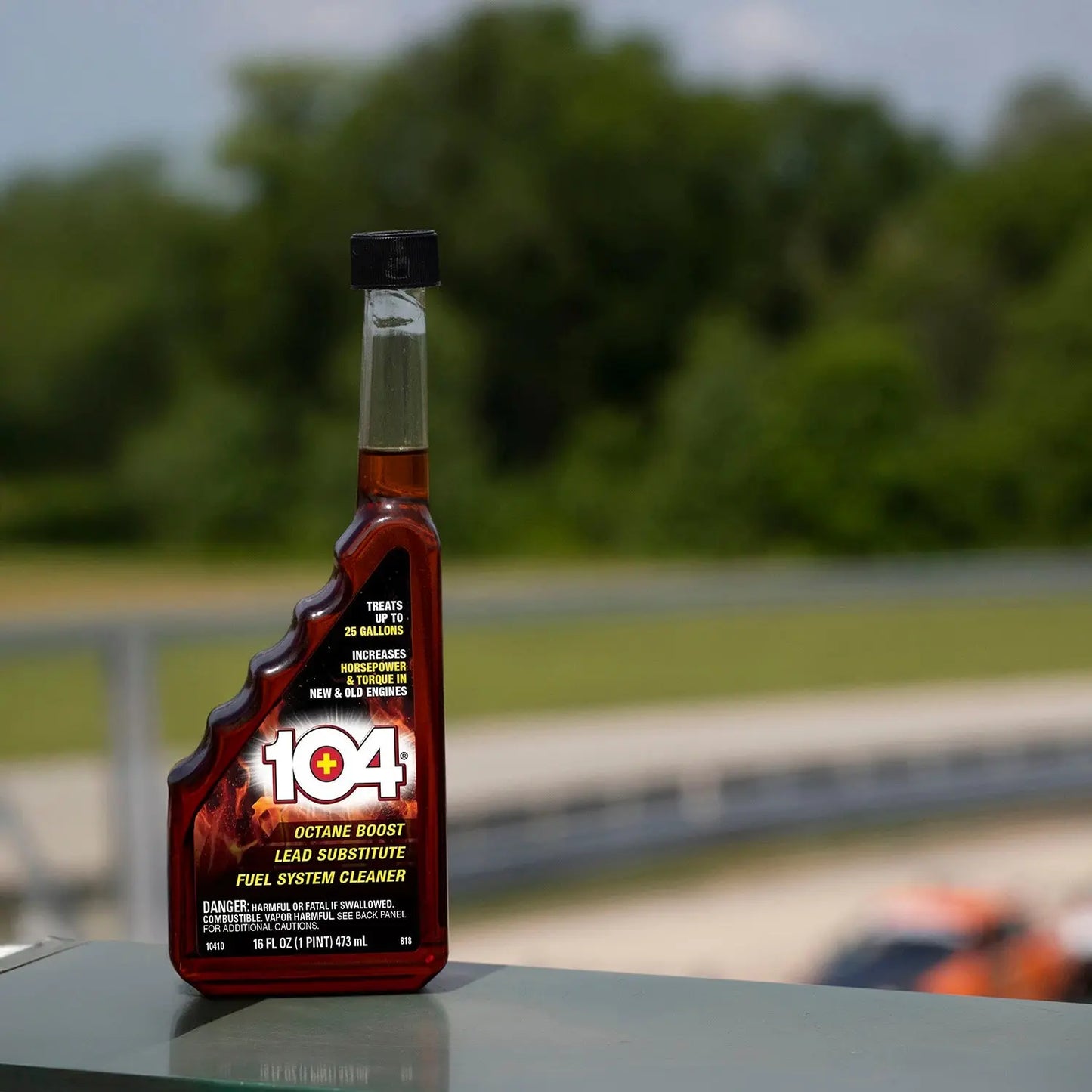 104+ Octane Super Boost 16oz / 473ml 303 Car Care