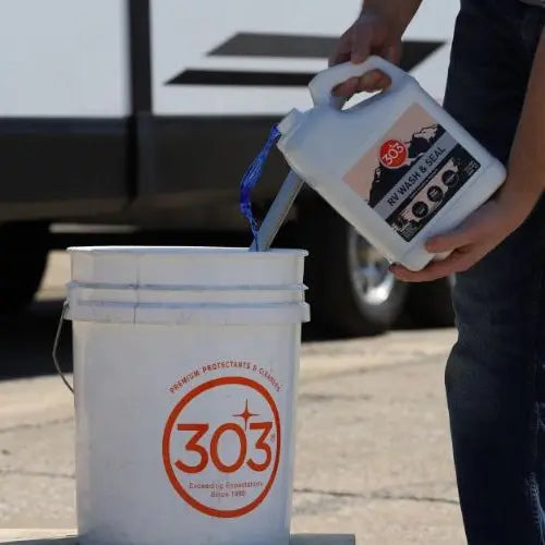 303 Caravan/ RV Wash & Seal 303 Car Care