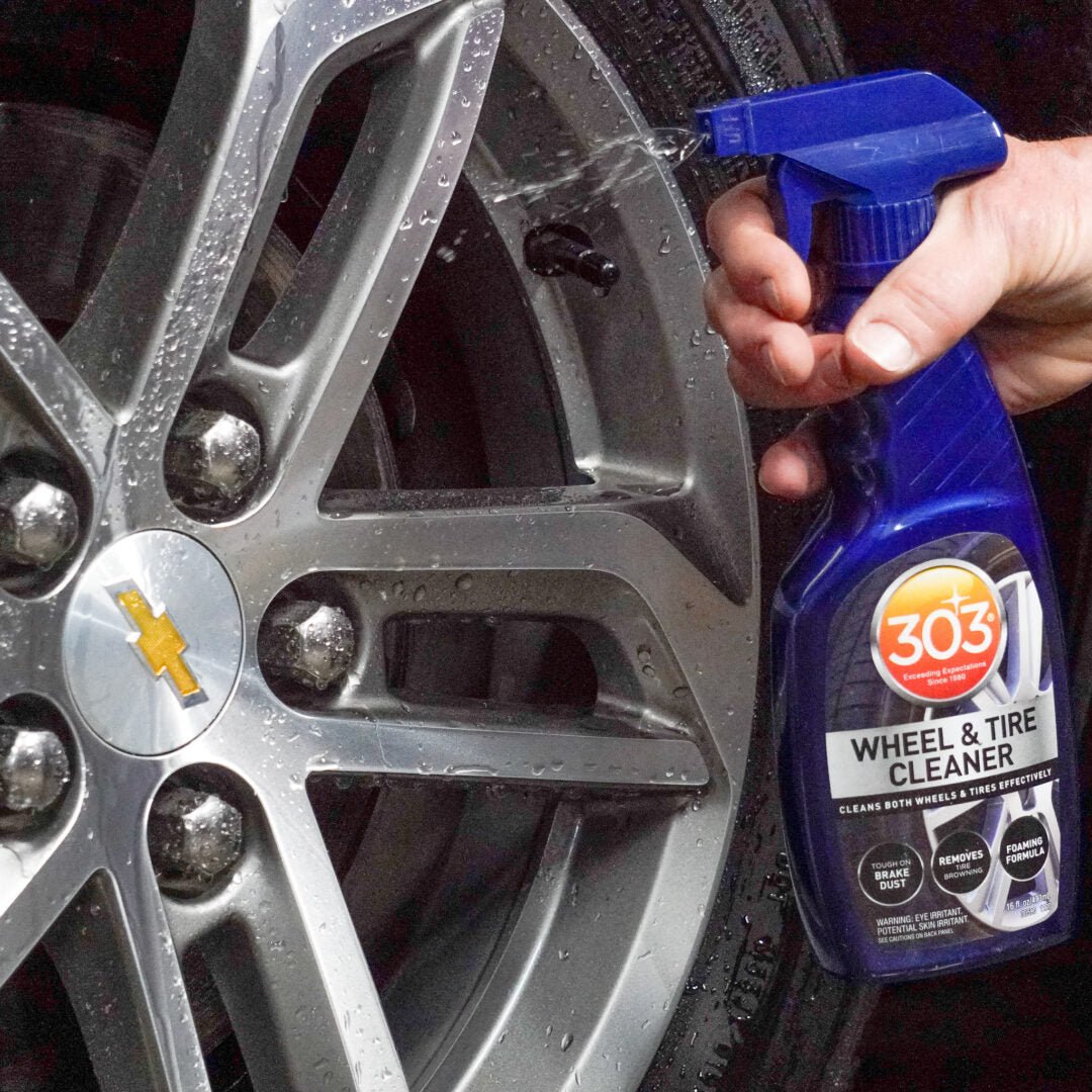 303 Auto Wheel & Tire Cleaner (16oz/ 473ml)